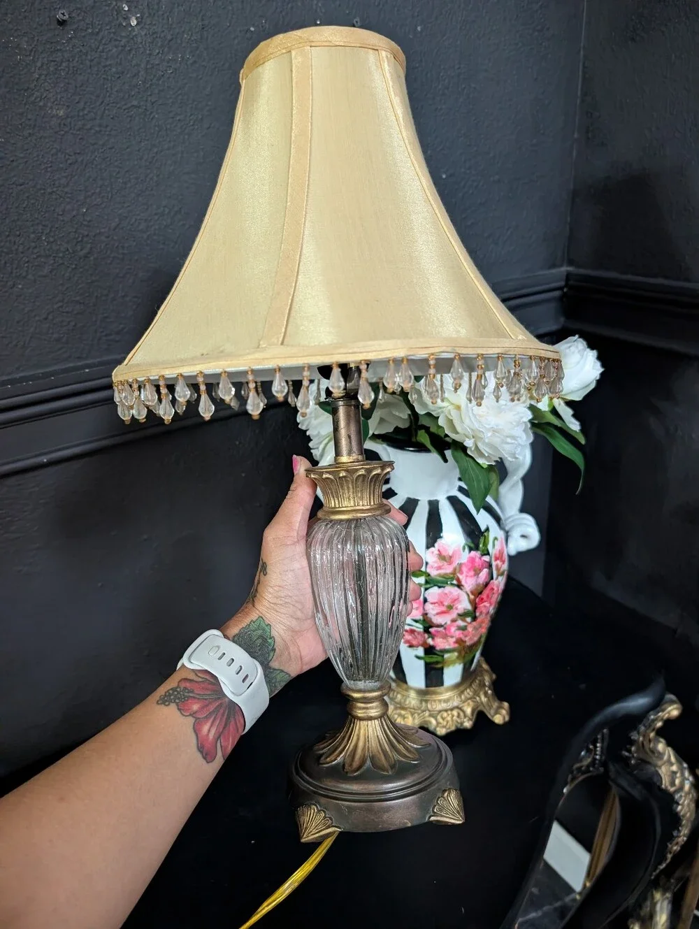 Vintage Small Hollywood Regency Ribbed Glass, Gold/Bronze Tone Accent Lamp